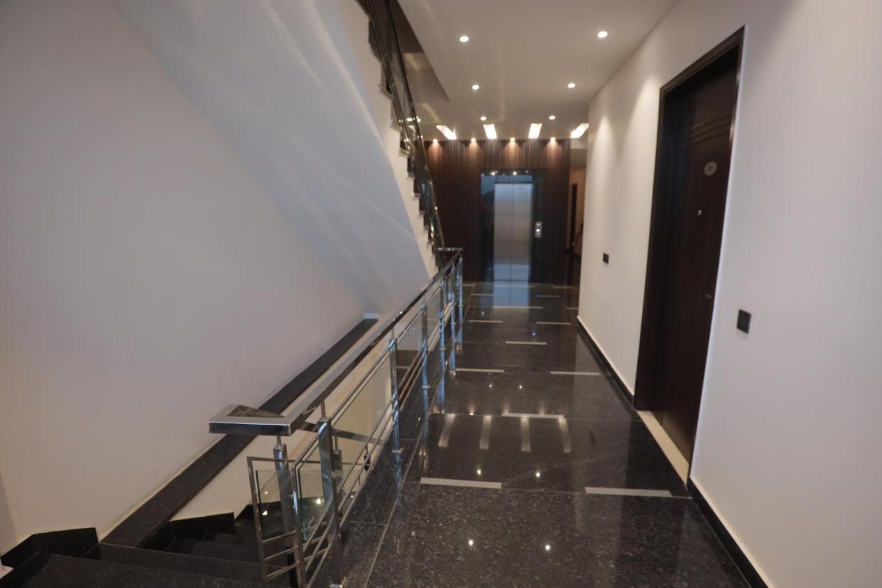 Ovel Hotel Ludhijána Exteriér fotografie